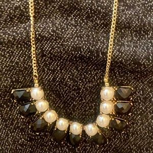 Vintage Necklace with black gemstones costume jewelry